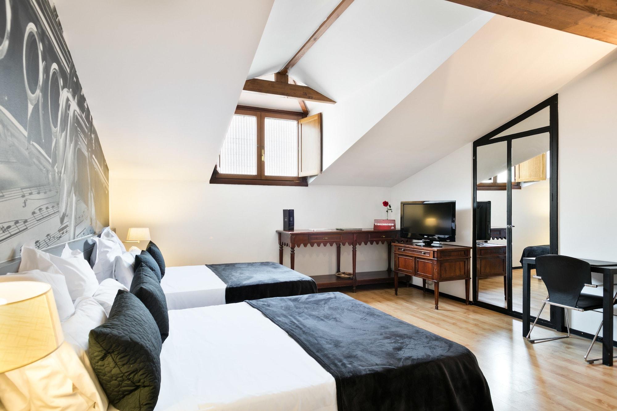 Abba Jazz Hotel Vitoria エクステリア 写真